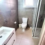 Center: Your Urban Retreat- 100m To The