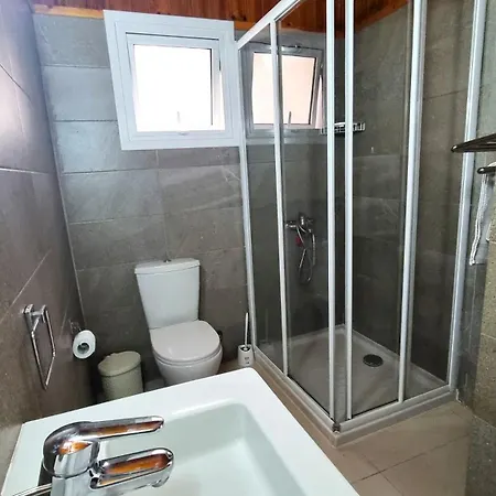Center: Your Urban Retreat- 100m To The * لارنكا