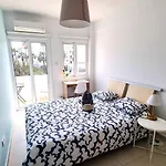 Center: Your Urban Retreat- 100m To The