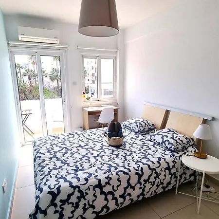 Center: Your Urban Retreat- 100m To The